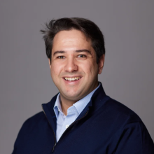 Dr adrien Hallou